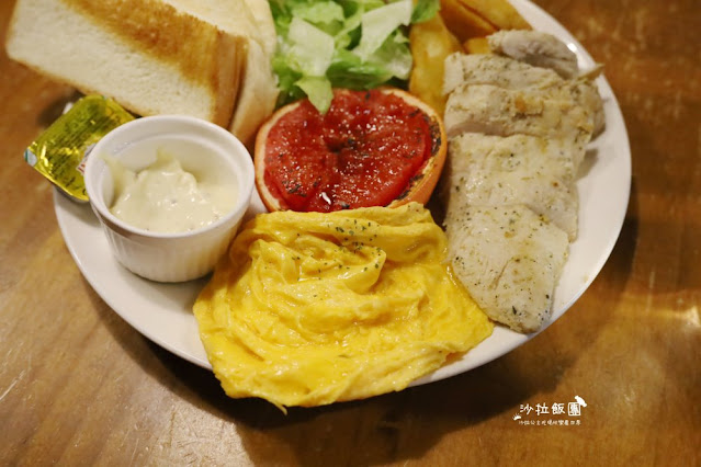 士林美食『老倉庫』天母早午餐、義大利麵、飲料無限供應、芝山捷運站