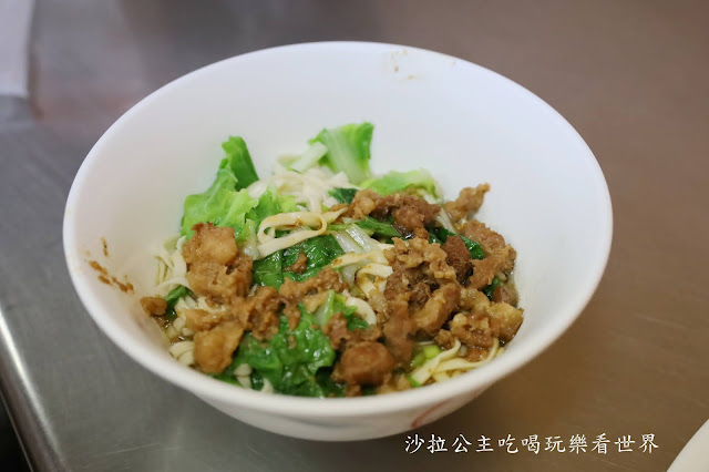 花蓮市區人氣美食『鵝肉先生』40年老店/花蓮小吃