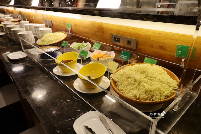 花蓮住宿推薦『康橋大飯店站前館』免費下午茶、宵夜吃到飽、近花蓮車站
