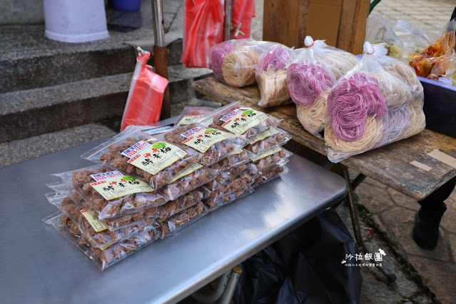 苗栗泰安景點『清安豆腐街』麻糬、芋頭粿、臭豆腐、豆干