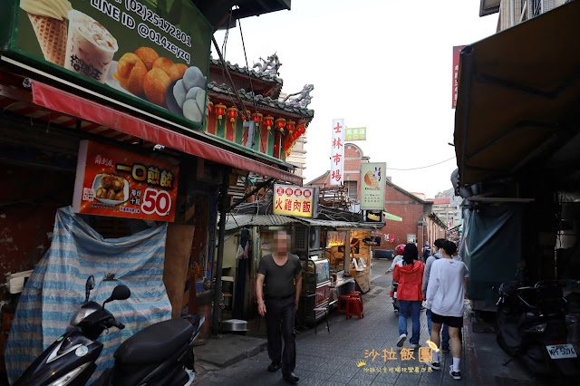 士林夜市美食/泰式街頭小吃『咔儂桑』泰式捲餅/泰式奶茶