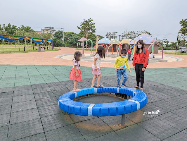 苗栗竹南獅山親子公園火炎山地景溜滑梯