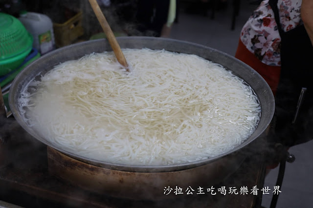 台南排隊美食.小吃『葉家小卷米粉』60年老店國華街必吃