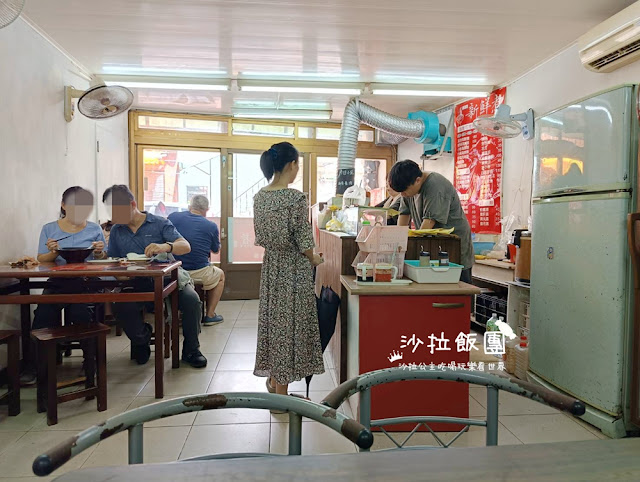 雙溪車站美食『新鮮煮』澎派海鮮麵、小卷、鮑魚