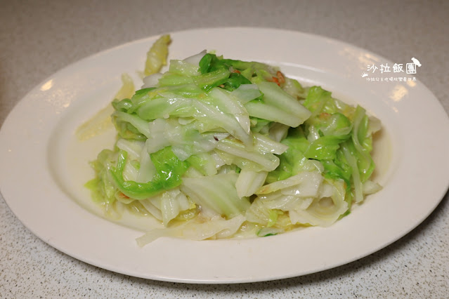 陽明山松竹園，炒野菜、土雞，必比登推薦，有停車場