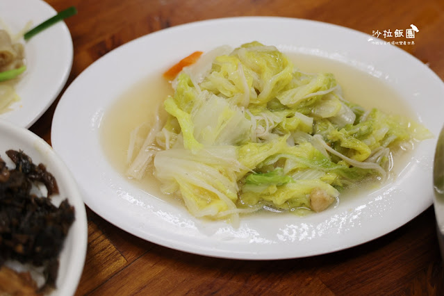 礁溪人氣美食小吃『陳旺記鴨片飯』梅干滷肉飯、鴉片飯必點