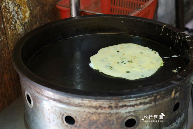 銘傳學生的回憶，超大份量饅頭夾蛋餅，套餐55元吃飽飽