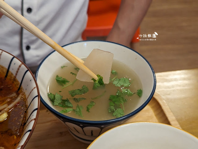 水煮牛、酸菜魚『川渢椒麻殿』永和頂溪站美食