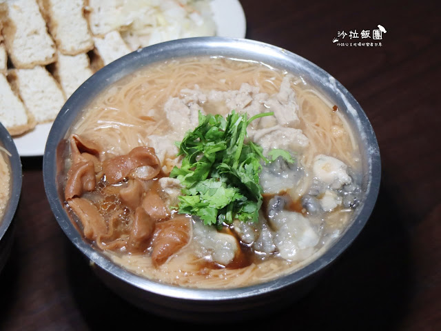 古亭站美食『同心大腸蚵仔麵線』炸臭豆腐/捷運美食