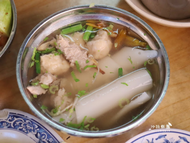 台北排隊高人氣滷肉飯『金峰滷肉飯』中正紀念堂美食