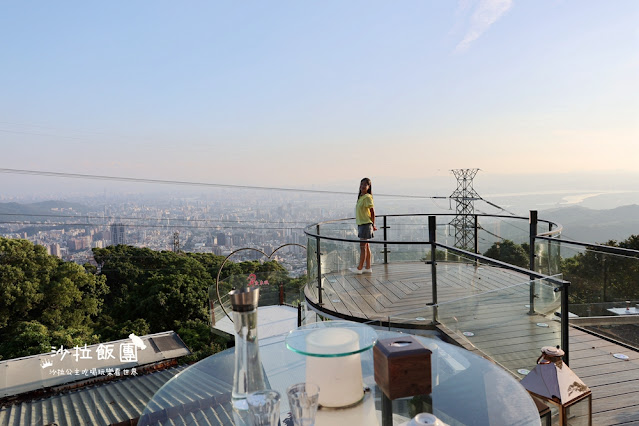 陽明山景觀餐廳『草山夜未眠』台北最美夜景，約會餐廳