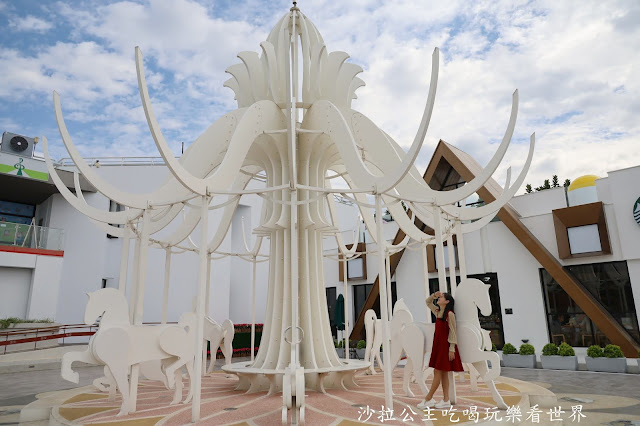 首座夢幻積木城堡門市『星巴克Starbucks(泰安南門市)』台中咖啡.泰安服務區