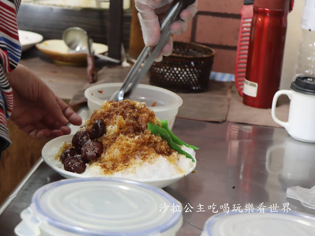 淡水美食/淡大人的回憶『九嬸婆古早味』厚奶茶刨冰/豆花/懷舊四菓冰