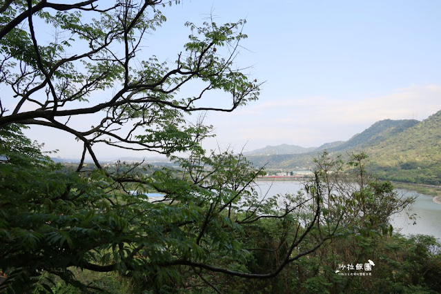 桃園親子飯店『福華石門水庫渡假飯店』峇里島風格游泳池、球池溜滑梯、電動車