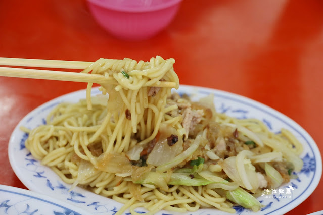 高雄旗津海鮮餐廳『海忠寶活海產』好吃又便宜，免費白飯吃到飽