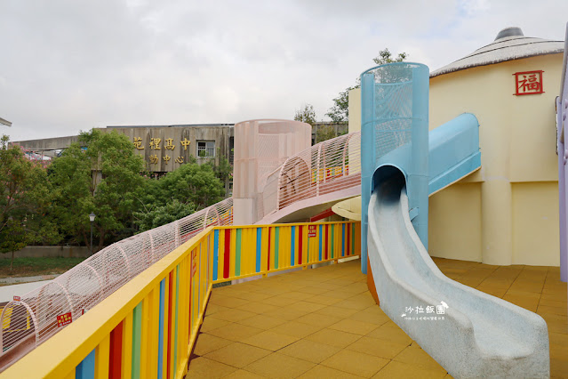 苑裡景點『灣麗親子公園』藺草攀爬場、農舍煙囪滑梯、樹屋遊戲場、脫穀戲砂區、小米洗腳池