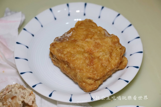 西門町美食『台灣鹽酥雞西門直營店』炸物堆得像座山/中午就可以吃到鹹酥雞/捷運西門站