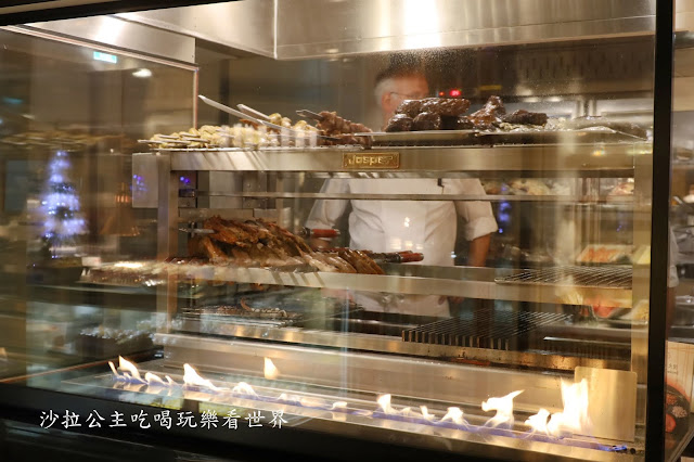 鼎泰豐進駐飯店吃到飽【香格里拉台北遠東國際大飯店-遠東Café】強勢回歸.Buffet