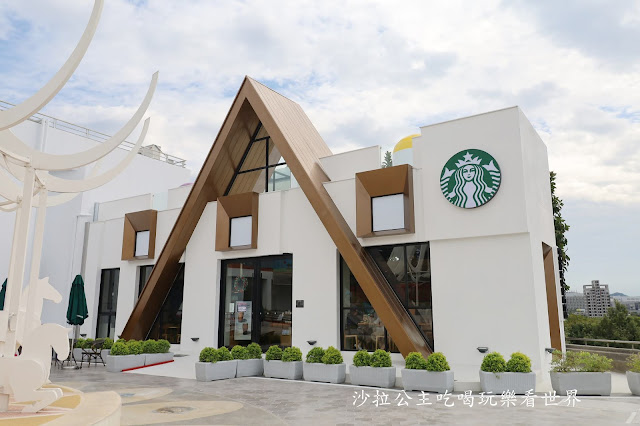 首座夢幻積木城堡門市『星巴克Starbucks(泰安南門市)』台中咖啡.泰安服務區