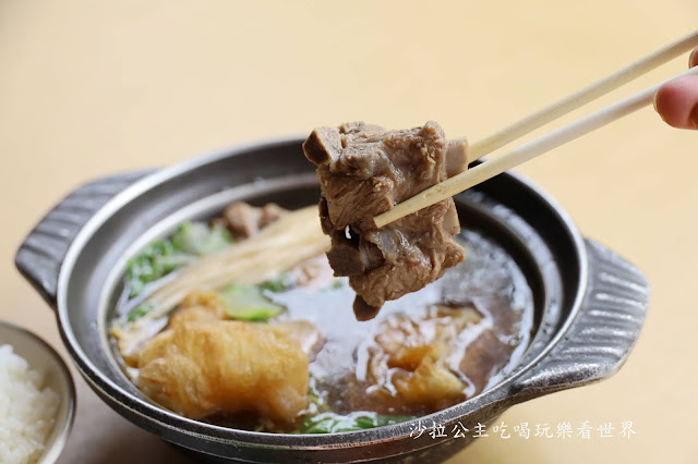 台南赤崁樓美食『馬來峰巴生肉骨茶』肉骨茶.海南雞飯