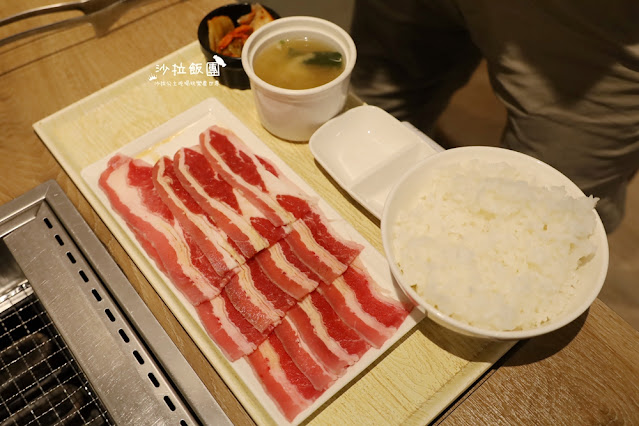 大同區美食『燒肉LIKE台北京站店』一個人也可以吃燒烤