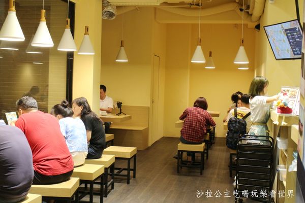 信義區人氣美食『瑞記海南雞飯 Ruikee Hainanese Chicken Rice』台北好吃海南雞煲湯捷運市政府站