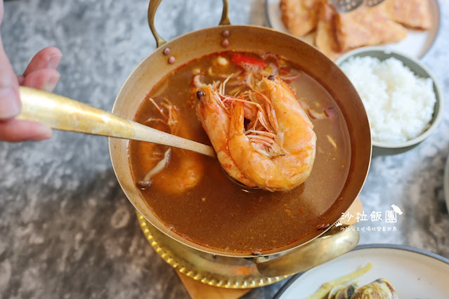 板橋美食『板橋凱撒大飯店-Lotus蓮花泰式餐廳』捷運板橋站