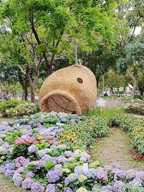 大安森林公園杜鵑花季、繡球花、鋼彈機器人