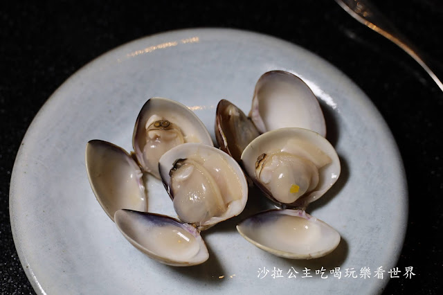 台北海鮮火鍋推薦『竹苑shabu』吃火鍋有生魚片.鰻魚飯.金條和牛握壽司.開胃菜無限供應捷運忠孝復興站