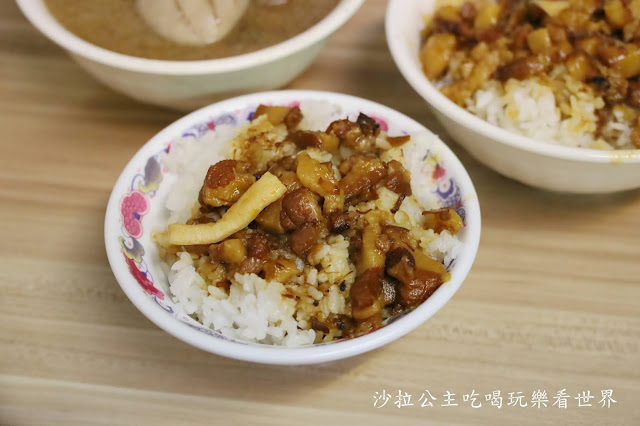 信義區美食.小吃『施家麻油腰花魯肉飯』麻油雞.老店.捷運永春站