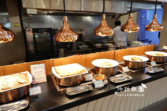 墾丁美食『墾丁凱撒大飯店發現西餐廳』海景自助式buffet