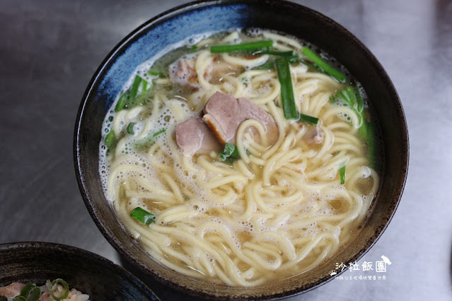 礁溪美食『新竹鴨肉麵礁溪店』炒鴨血、鴨腸