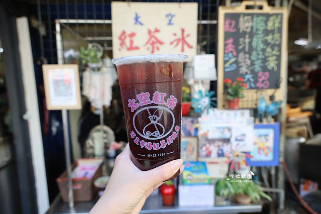 台中第五市場飲料『太空紅茶冰』老店、媒體報導人氣飲料