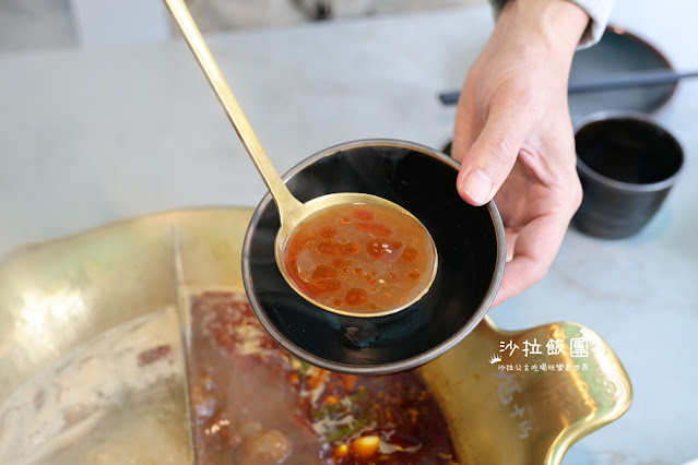 台北中山火鍋『九寨十鍋』四川麻辣火鍋，用餐不限時，有包廂