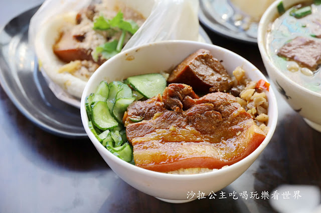 萬華美食『一甲子餐飲祖師廟焢肉飯』2020米其林必比登推薦排隊人氣店刈包.麻豆碗粿