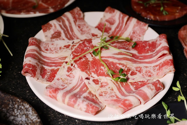 中和吃到飽燒烤『燒惑日式炭火燒肉店(中和店)』壽星6折.+1元生蠔吃到飽.捷運景安站