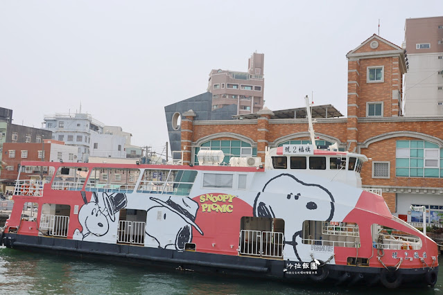 高雄CP值超高住宿『夏優旅居-駁二館』早餐，咖啡、點心12小時免費吃