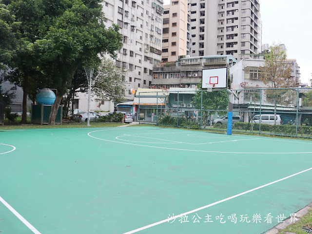 台北大同區『建成公園』共融式兒童遊戲場/打鐵舖高塔溜滑梯/文末附13處特色公園