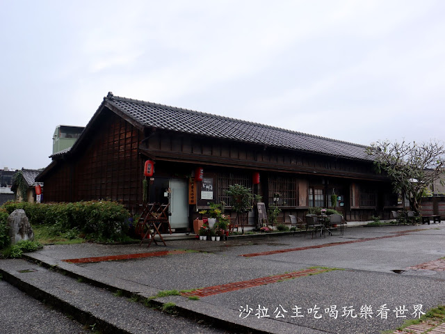 宜蘭一日遊行程大公開『八甲休閒魚場』『香草菲菲』頭城老街趣味彩繪牆/復刻版雲山水/親子旅遊