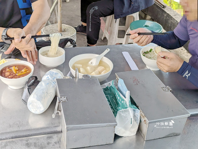 一周只賣兩天，登山客上山必定報到麻油雞山藥麵線