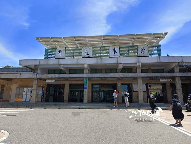 新北貢寮美食『上癮海鮮麵』福隆車站前人氣海鮮麵、小卷米粉